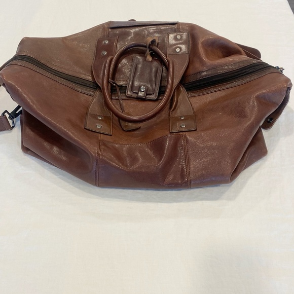 Kenneth Cole Leather Weekender Duffle Bag - Picture 2 of 15